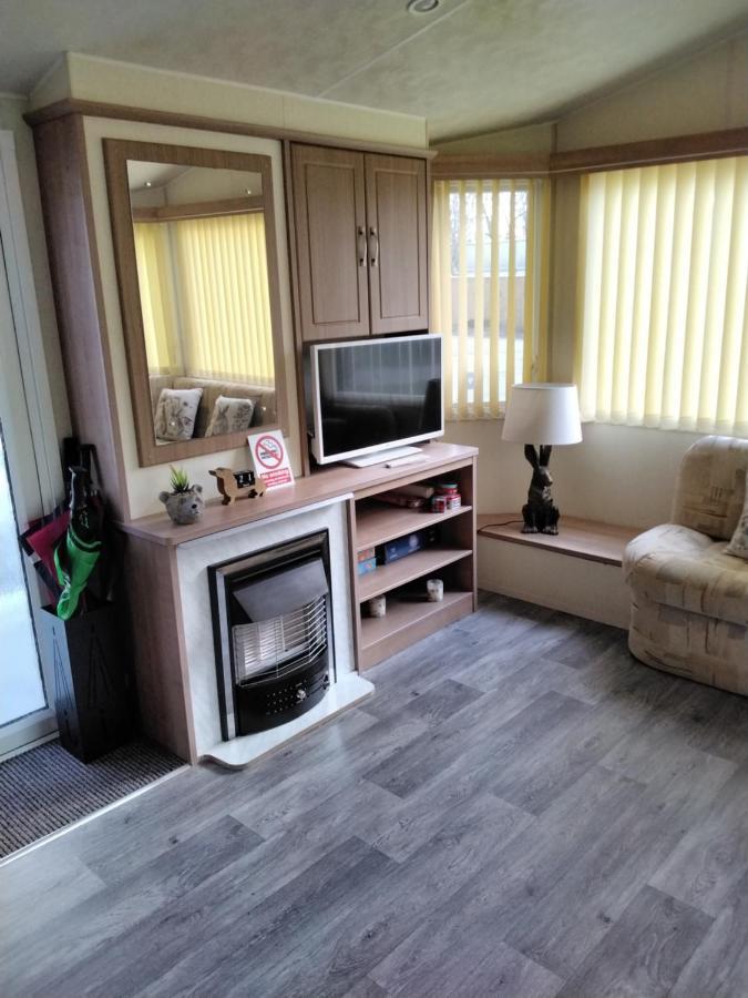 19 Laurel Close Highly Recommended 6 Berth Holiday Home With Hot Tub In Prime Location Tattershall Exteriér fotografie